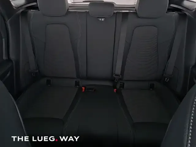 Mercedes-Benz GLA 220