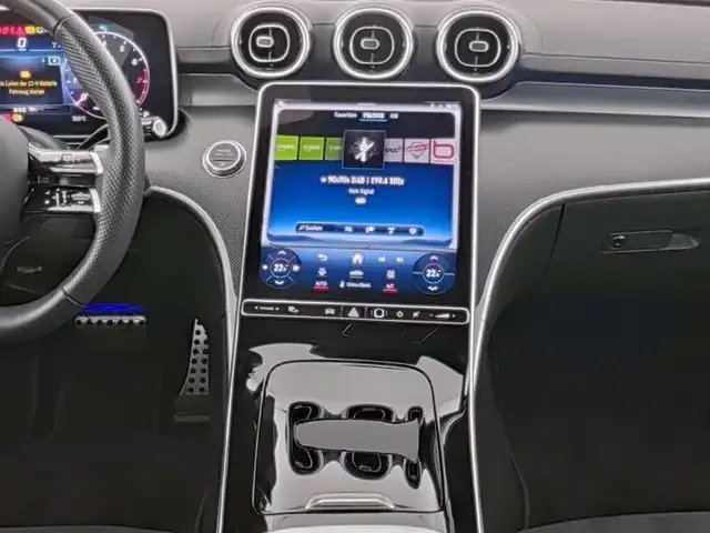 Mercedes-Benz C 180