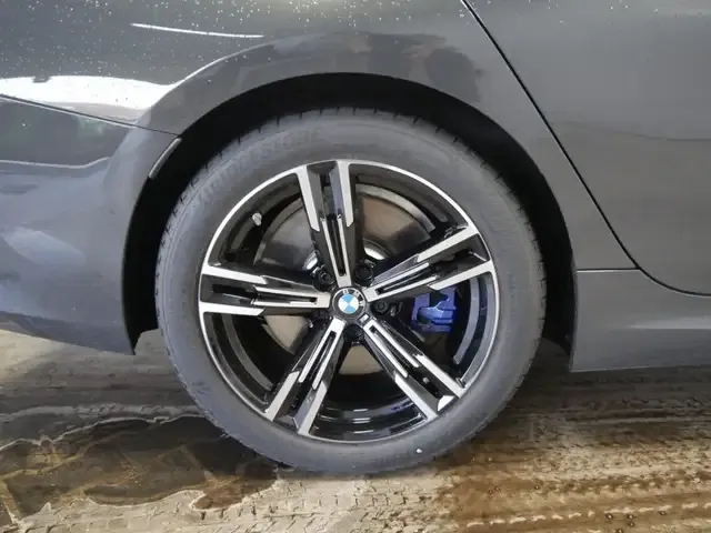 BMW 340