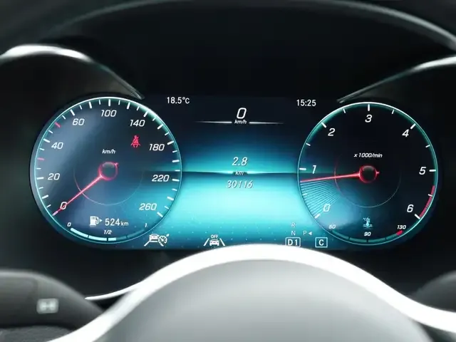 Mercedes-Benz C 220