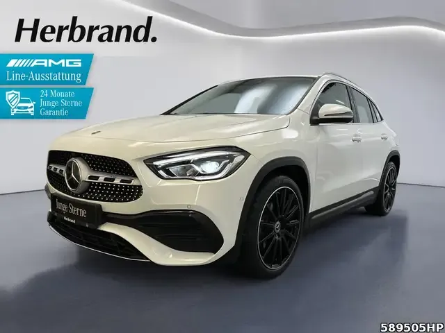 Mercedes-Benz GLA 200