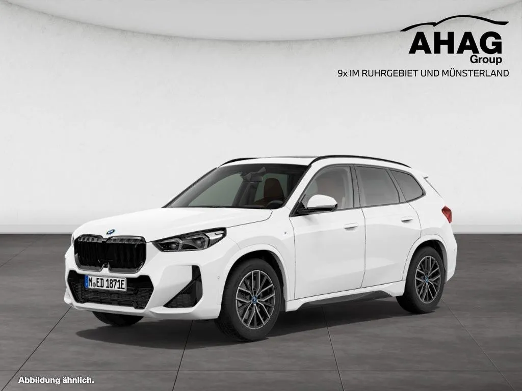 BMW iX1