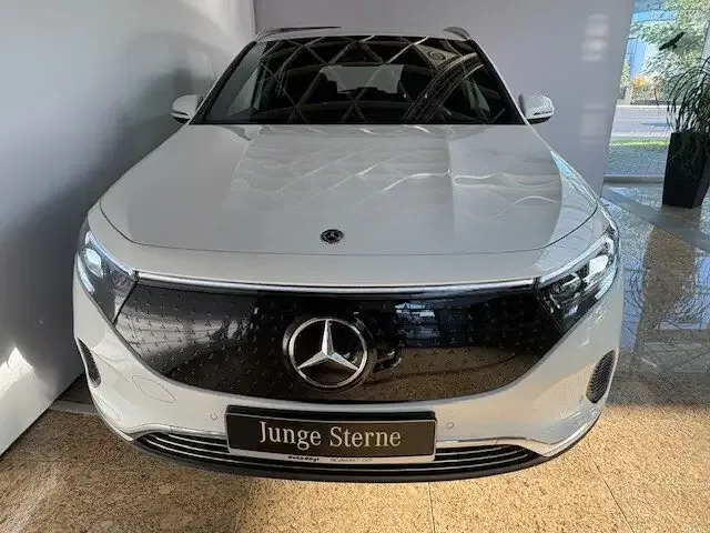 Mercedes-Benz EQA 300