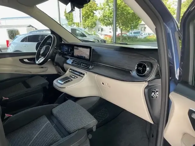 Mercedes-Benz Marco Polo