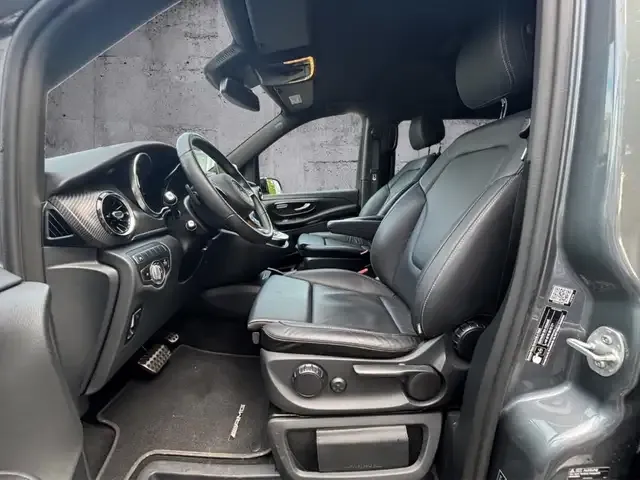 Mercedes-Benz V 250