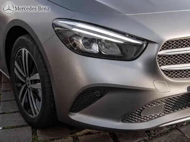 Mercedes-Benz B 250