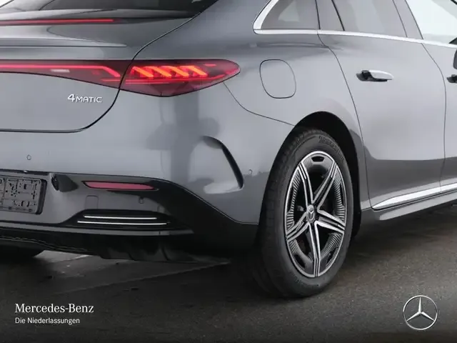 Mercedes-Benz EQE 350