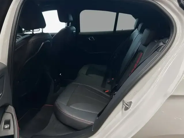 BMW 128