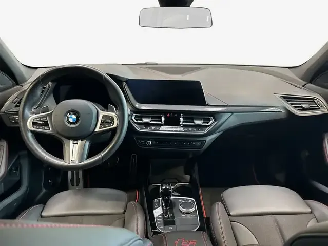 BMW 128