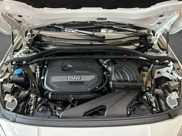 BMW 128