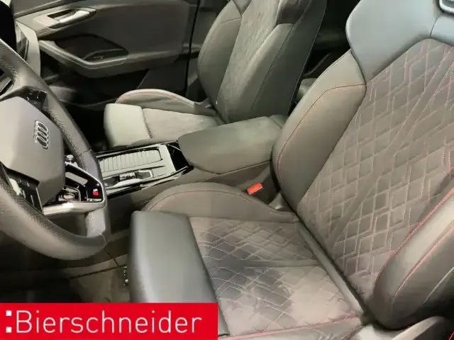Audi SQ6