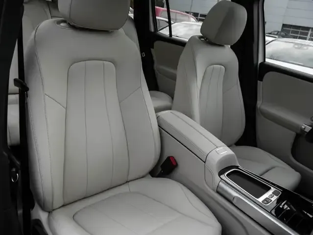 Mercedes-Benz EQB 250