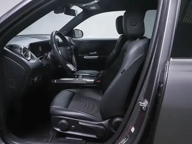 Mercedes-Benz EQB 250