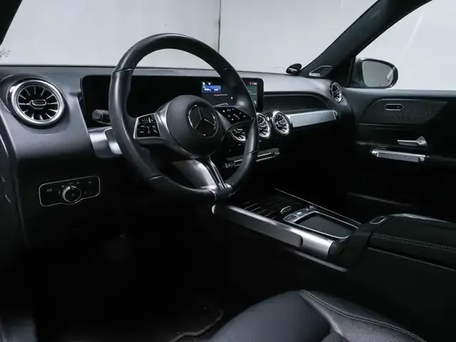 Mercedes-Benz EQB 250