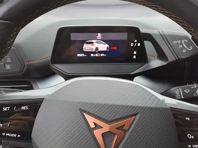 CUPRA Born