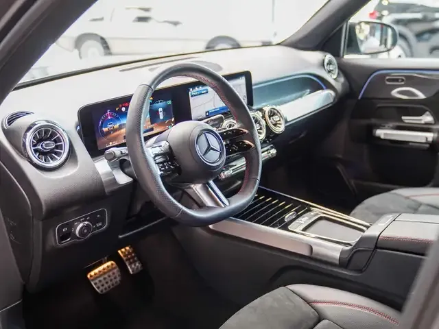 Mercedes-Benz GLB 200