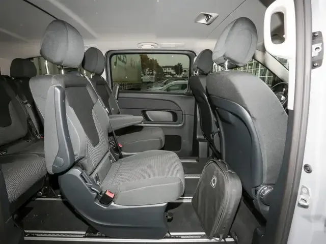 Mercedes-Benz EQV 300
