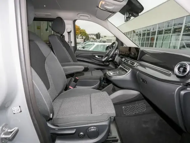 Mercedes-Benz EQV 300