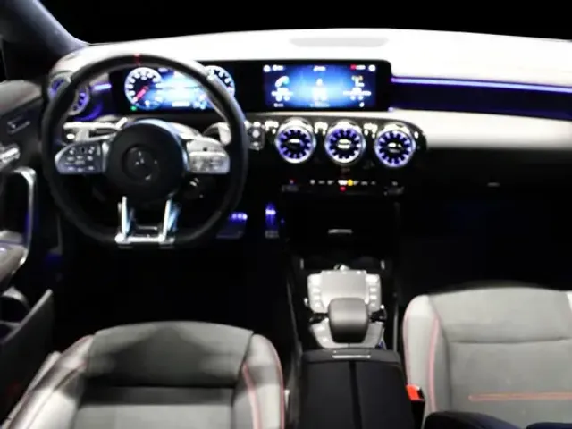 Mercedes-Benz Sonstige