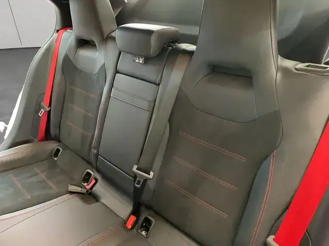 Mercedes-Benz A 45 AMG