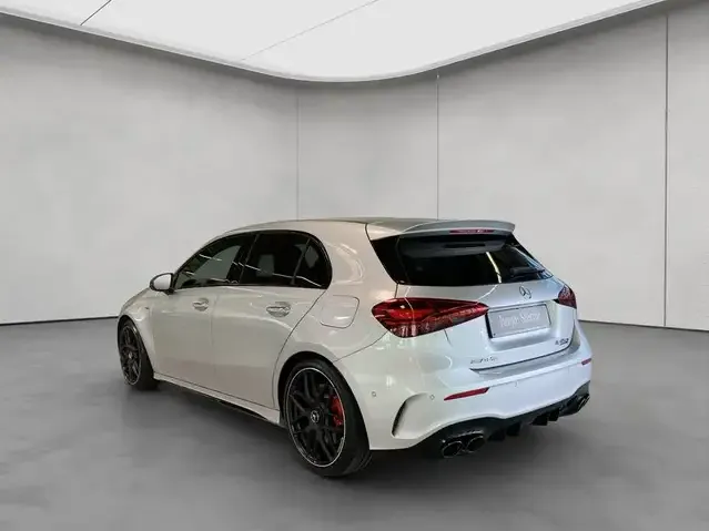 Mercedes-Benz A 45 AMG