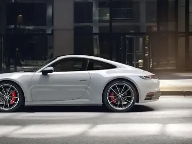 Porsche 992