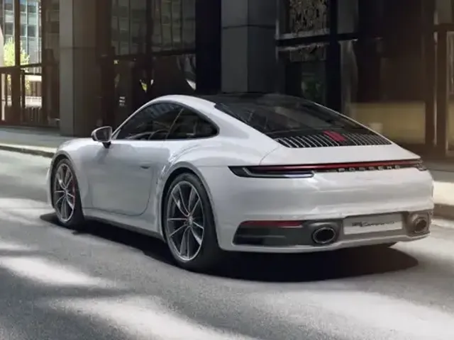 Porsche 992