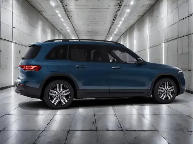 Mercedes-Benz EQB 300