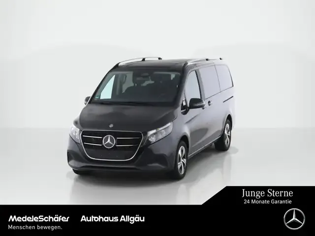 Mercedes-Benz V 220