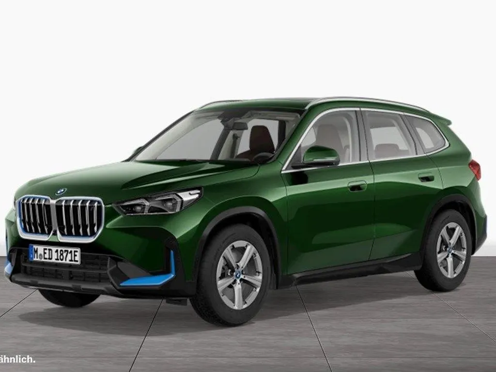 BMW iX1