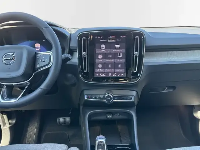 Volvo EX40