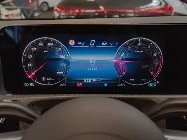 Mercedes-Benz CLA 250