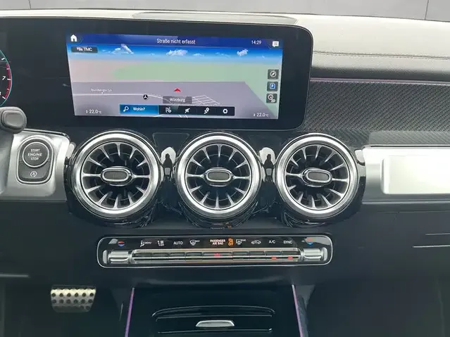 Mercedes-Benz GLB 250