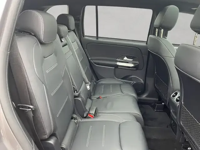 Mercedes-Benz GLB 250