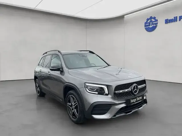 Mercedes-Benz GLB 250