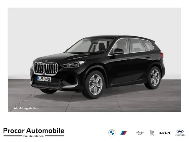 BMW iX1
