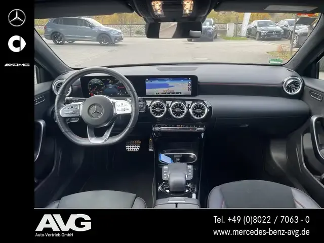 Mercedes-Benz A 220