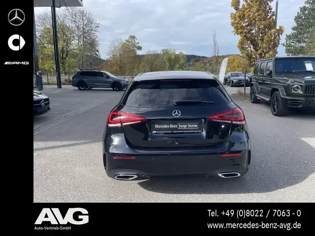 Mercedes-Benz A 220