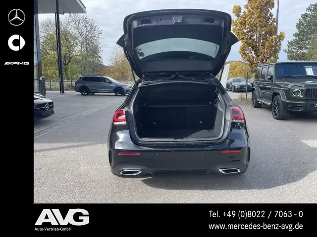 Mercedes-Benz A 220
