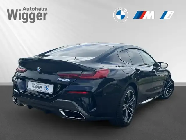 BMW M850