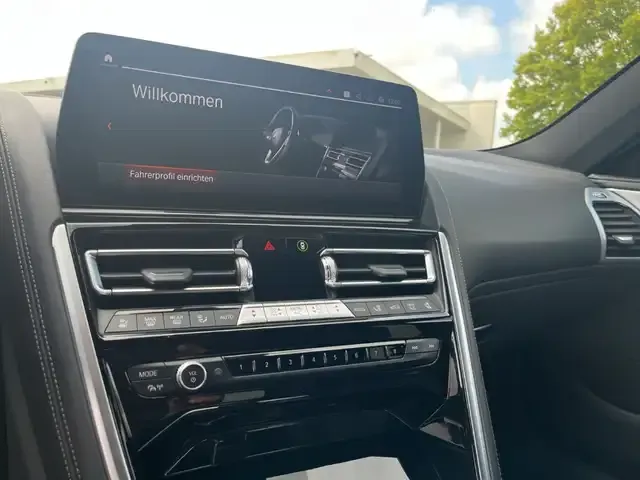 BMW M850