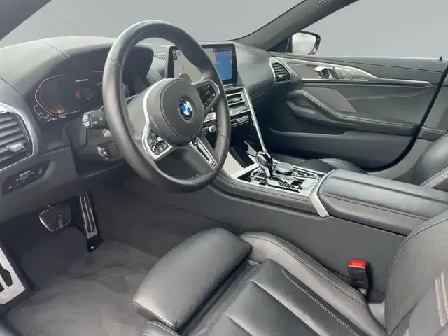 BMW M850