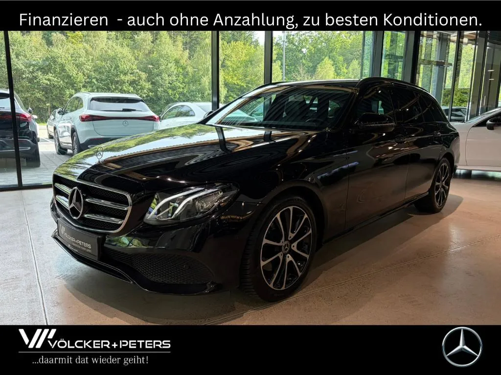 Mercedes-Benz E 220