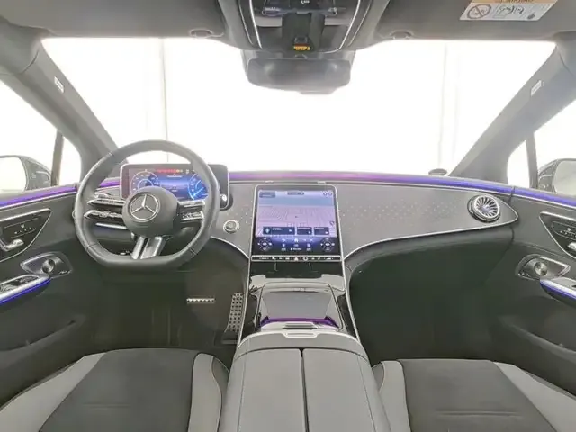 Mercedes-Benz EQE 350