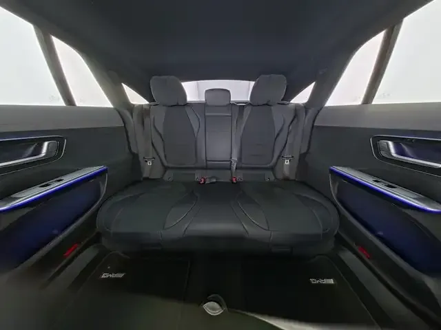 Mercedes-Benz EQE 350