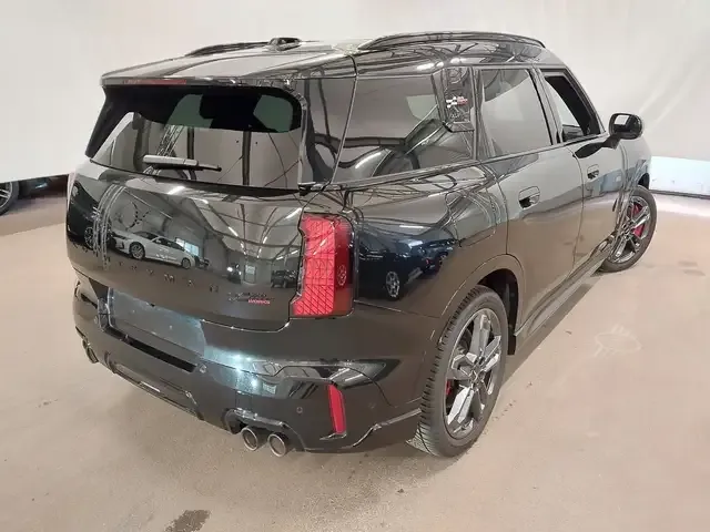 MINI John Cooper Works Countryman