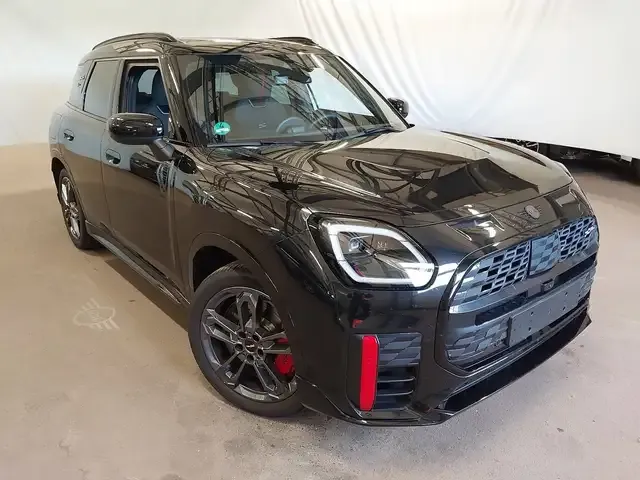 MINI John Cooper Works Countryman