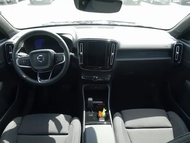 Volvo C40