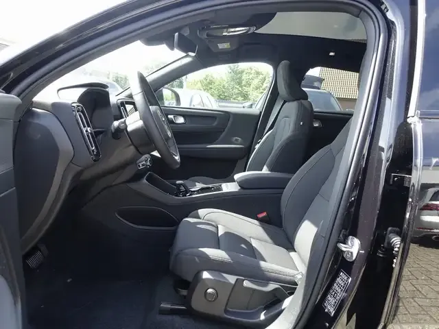 Volvo C40