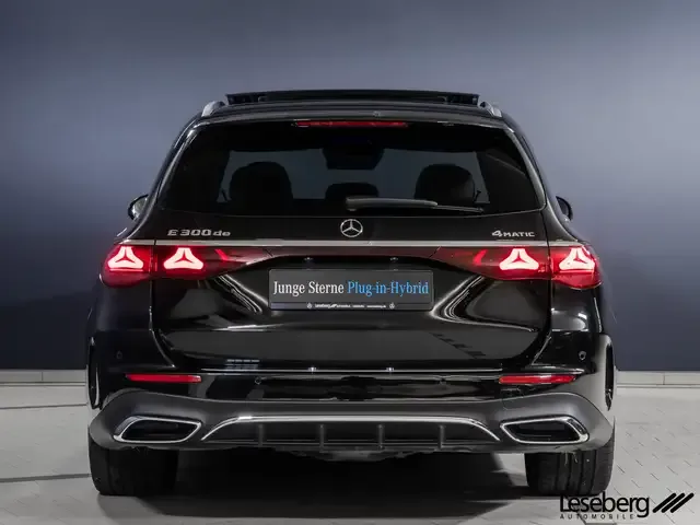 Mercedes-Benz E 300